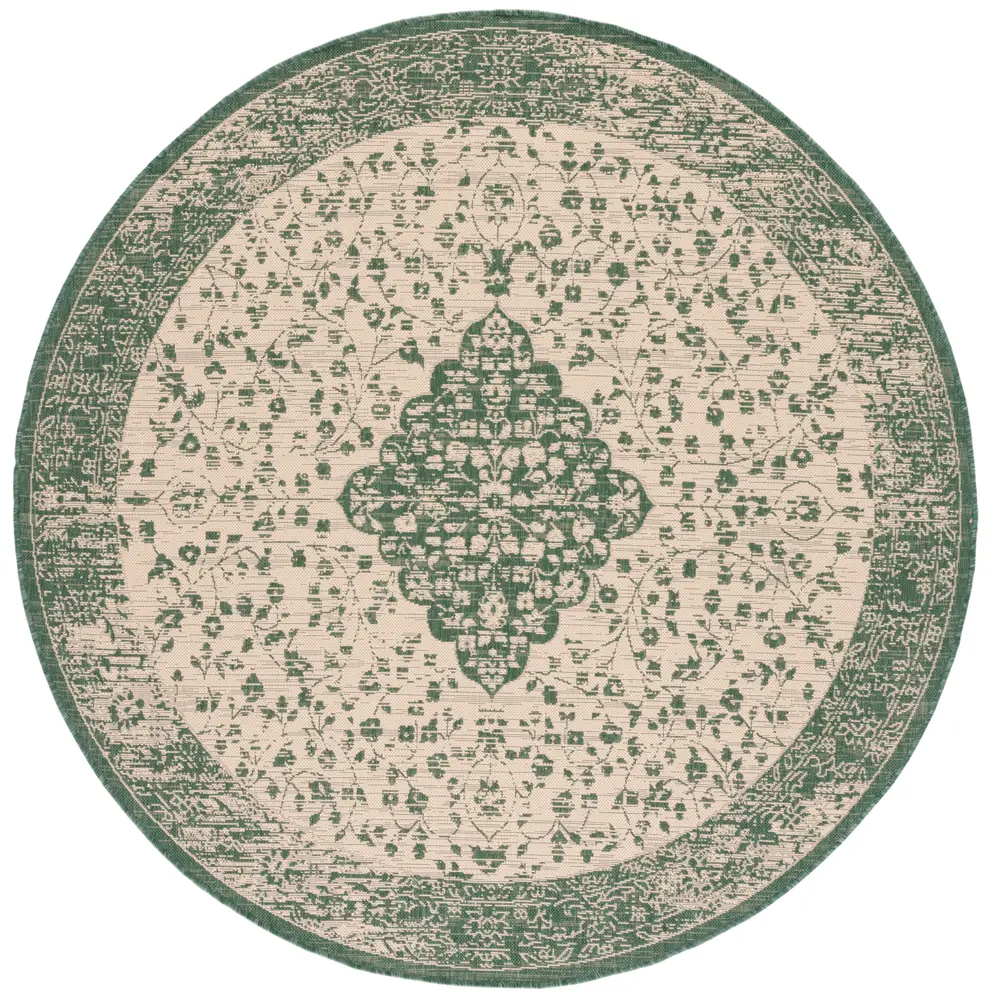 Safavieh Courtyard 6'-7