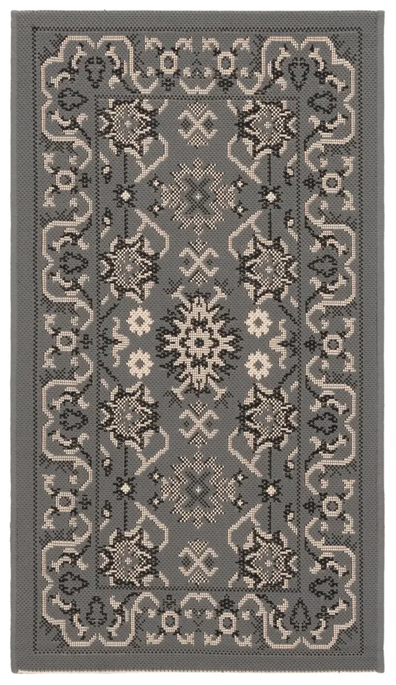 Safavieh Courtyard 2'-0