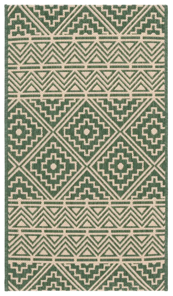 Safavieh Courtyard 2'-0