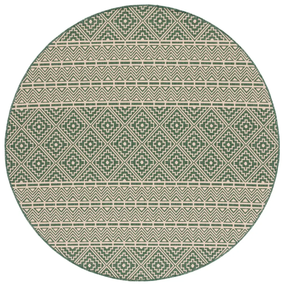 Safavieh Courtyard 6'-7