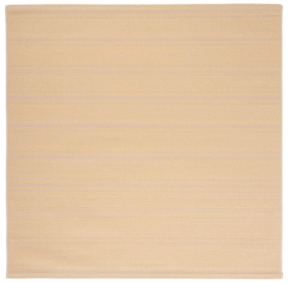 Safavieh Courtyard 6'-7