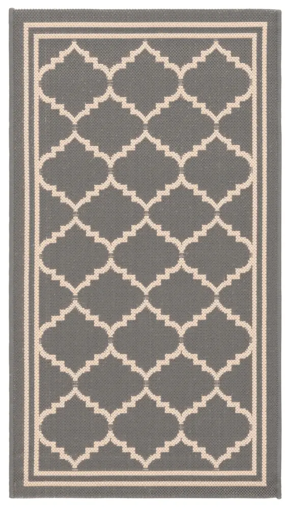 Safavieh Courtyard 2'-0