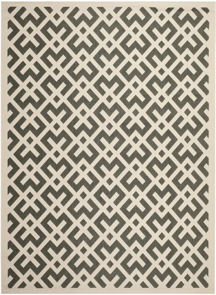 Safavieh Courtyard 6'-7