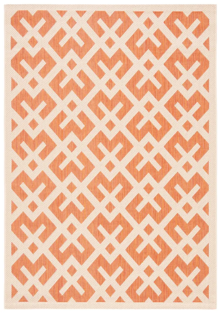 Safavieh Courtyard 4'-0