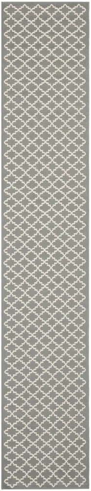 Safavieh Courtyard 2'-3