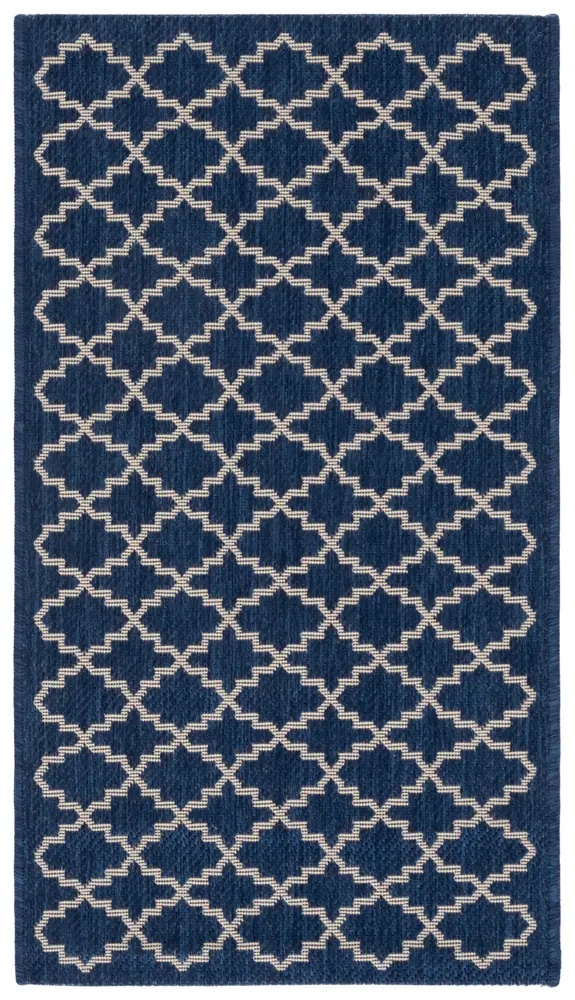 Safavieh Courtyard 2'-0