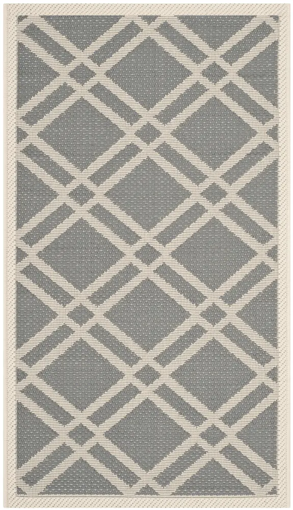 Safavieh Courtyard 2'-0