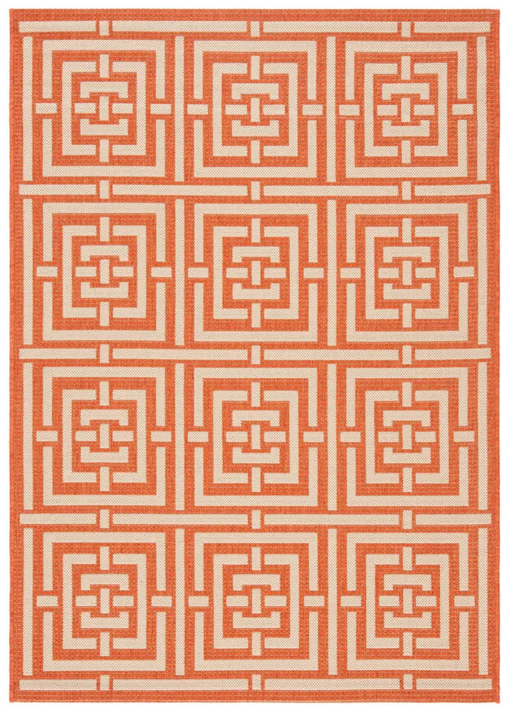 Safavieh Courtyard 4'-0