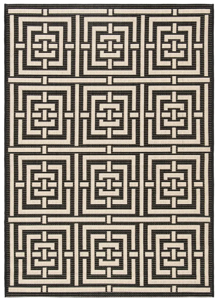 Safavieh Courtyard 4'-0