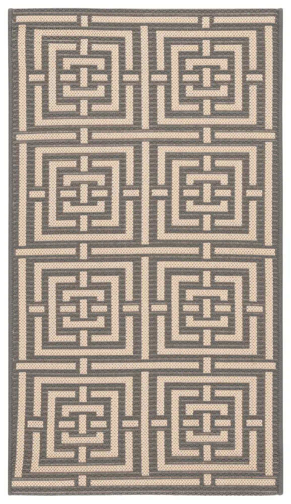 Safavieh Courtyard 2'-0