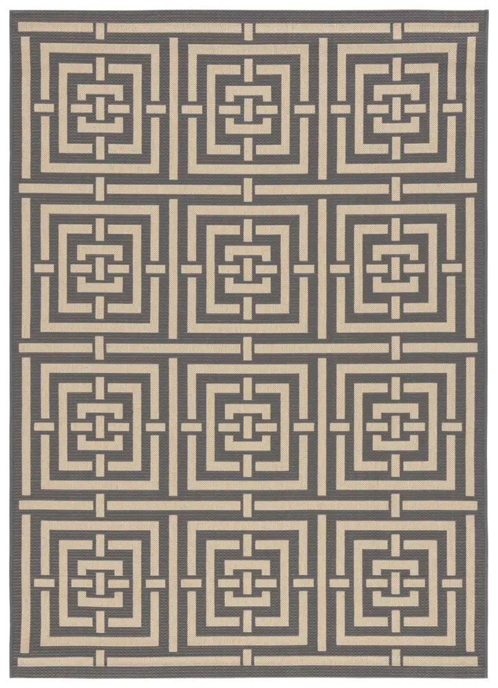 Safavieh Courtyard 4'-0