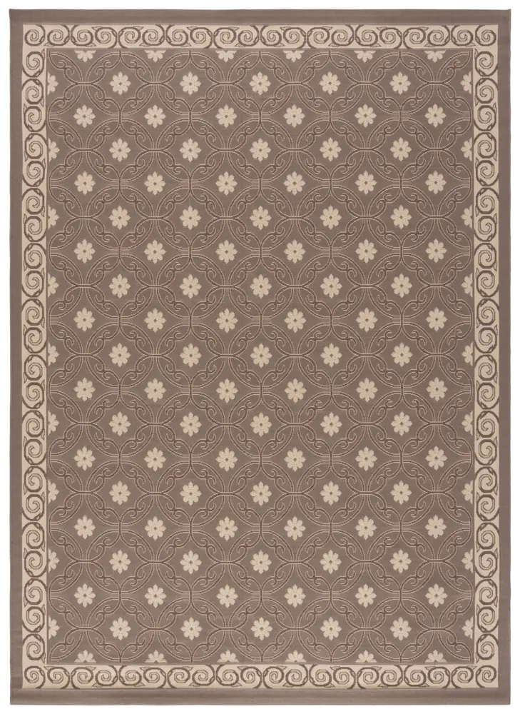 Safavieh Courtyard 6'-7