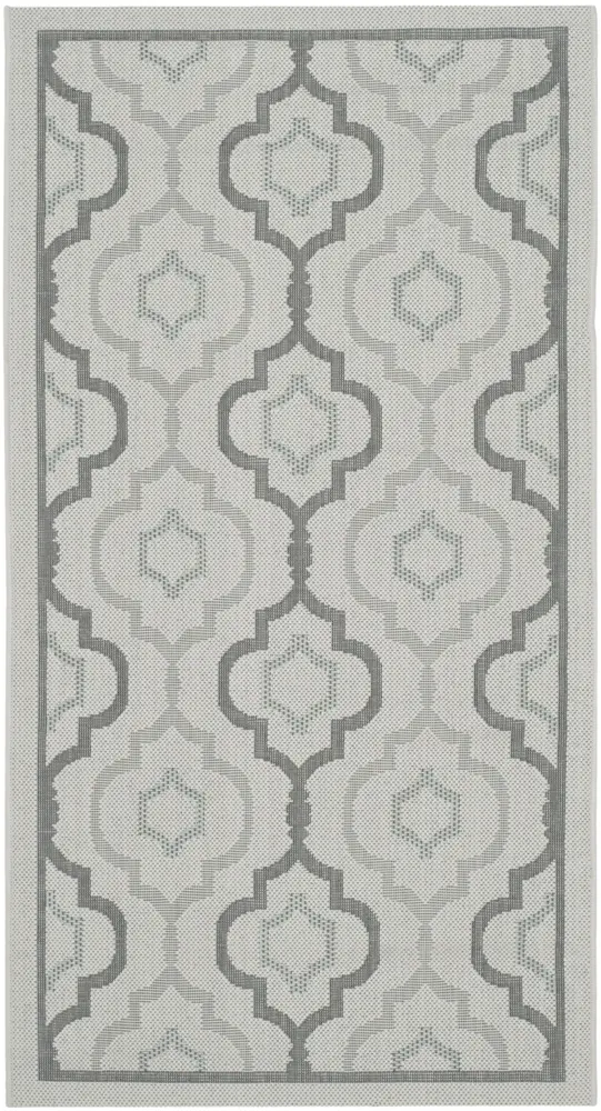 Safavieh Courtyard 2'-7