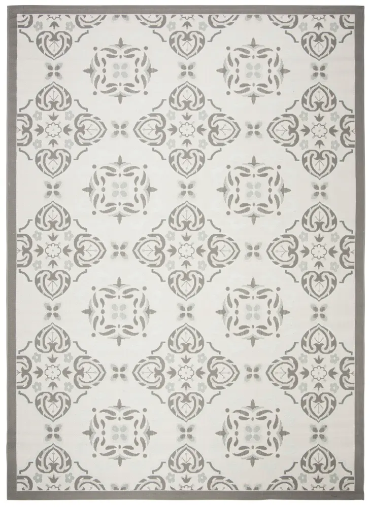 Safavieh Courtyard 6'-7