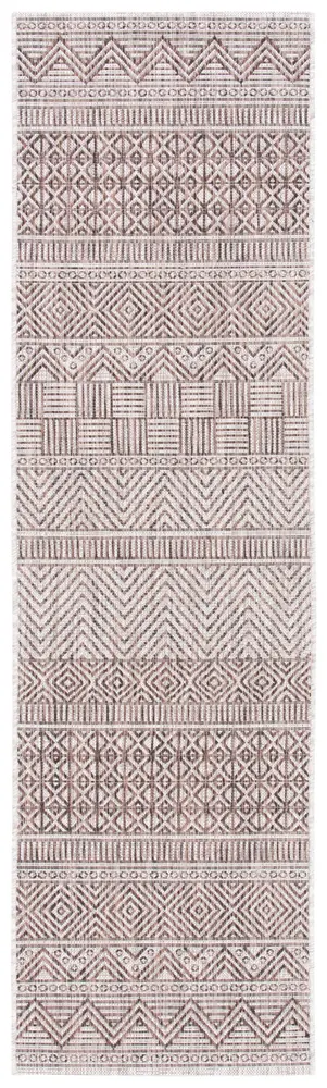 Safavieh Courtyard 2'-3