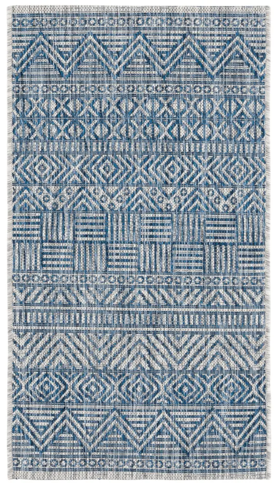 Safavieh Courtyard 2'-0