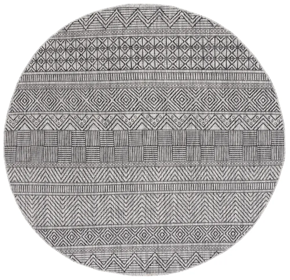 Safavieh Courtyard 6'-7