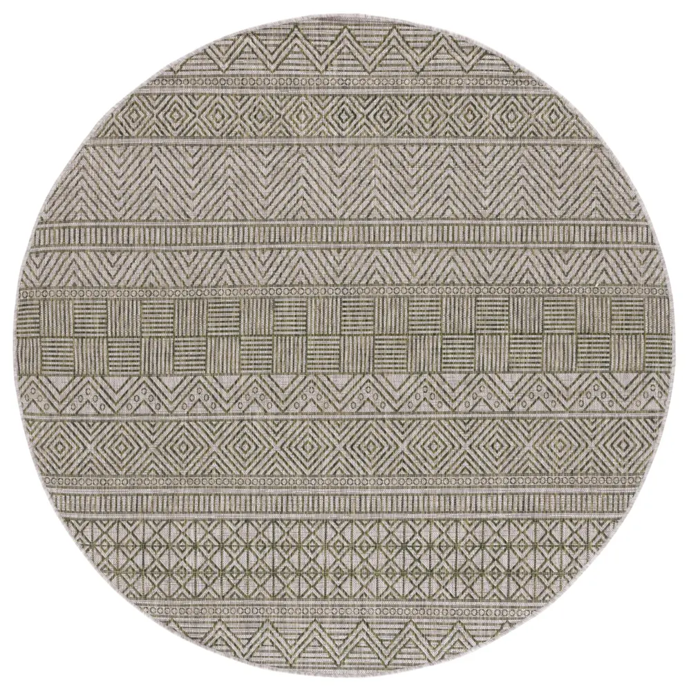 Safavieh Courtyard 6'-7