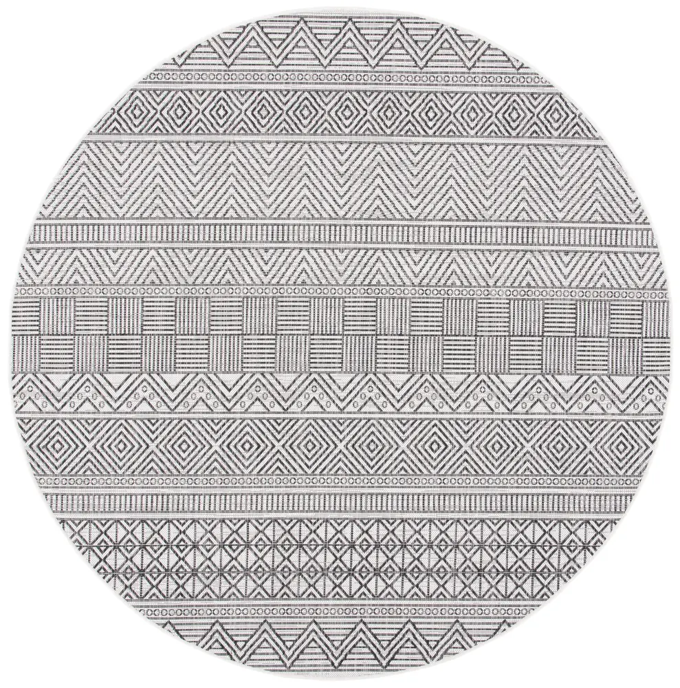 Safavieh Courtyard 6'-7