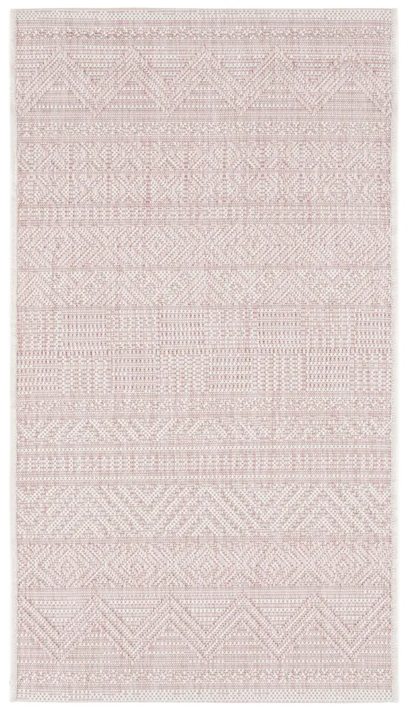 Safavieh Courtyard 2'-0