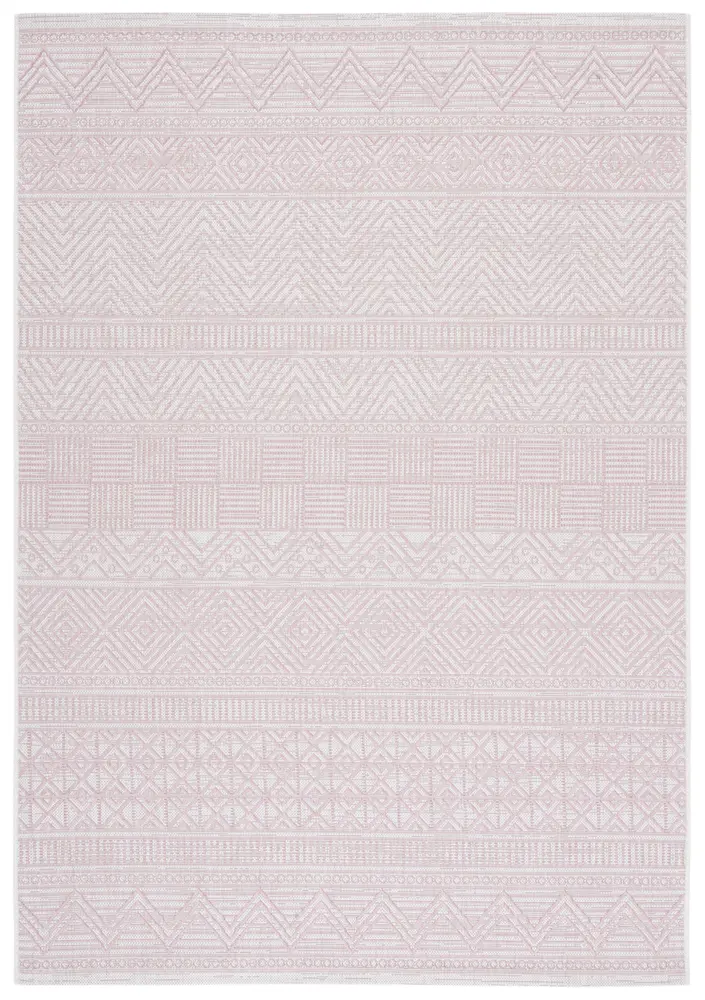 Safavieh Courtyard 4'-0