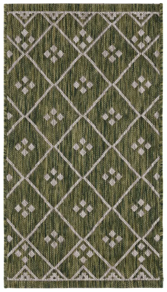 Safavieh Courtyard 2'-0