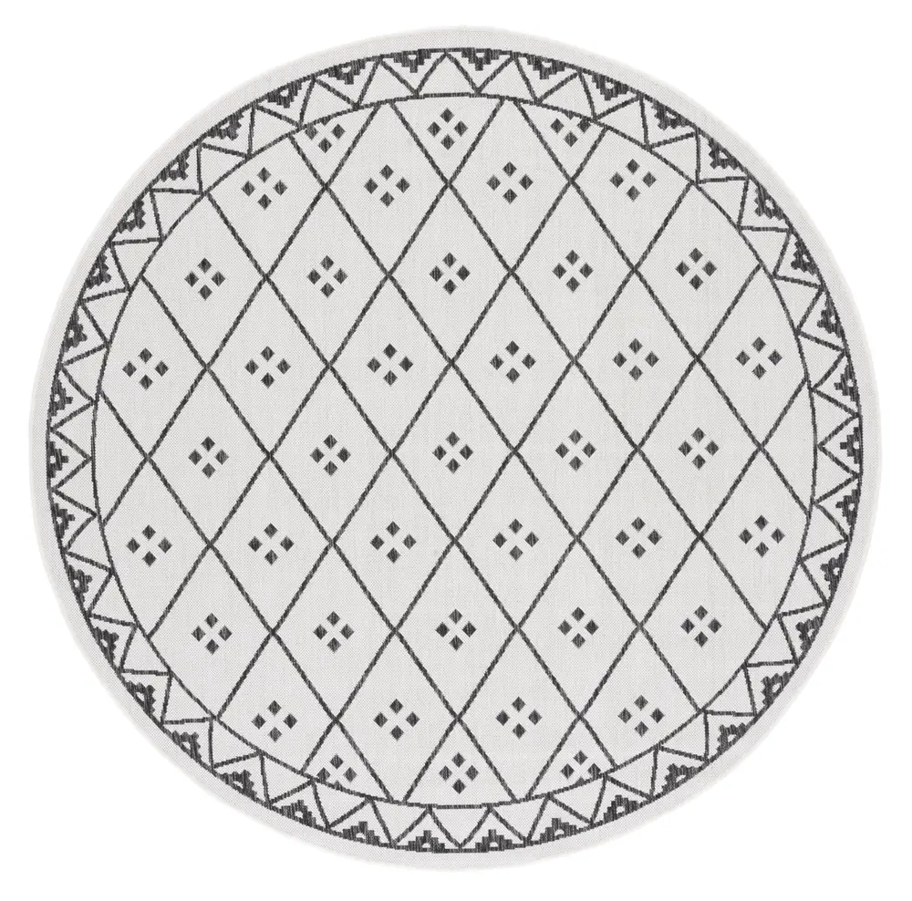 Safavieh Courtyard 6'-7