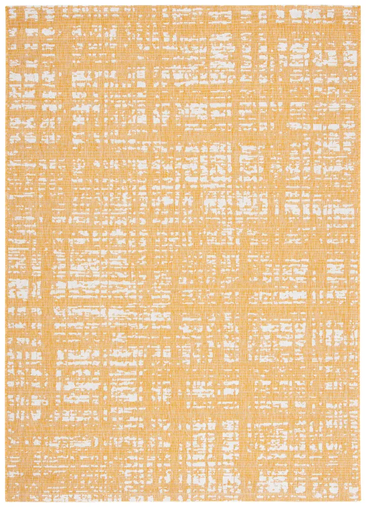 Safavieh Courtyard 4'-0