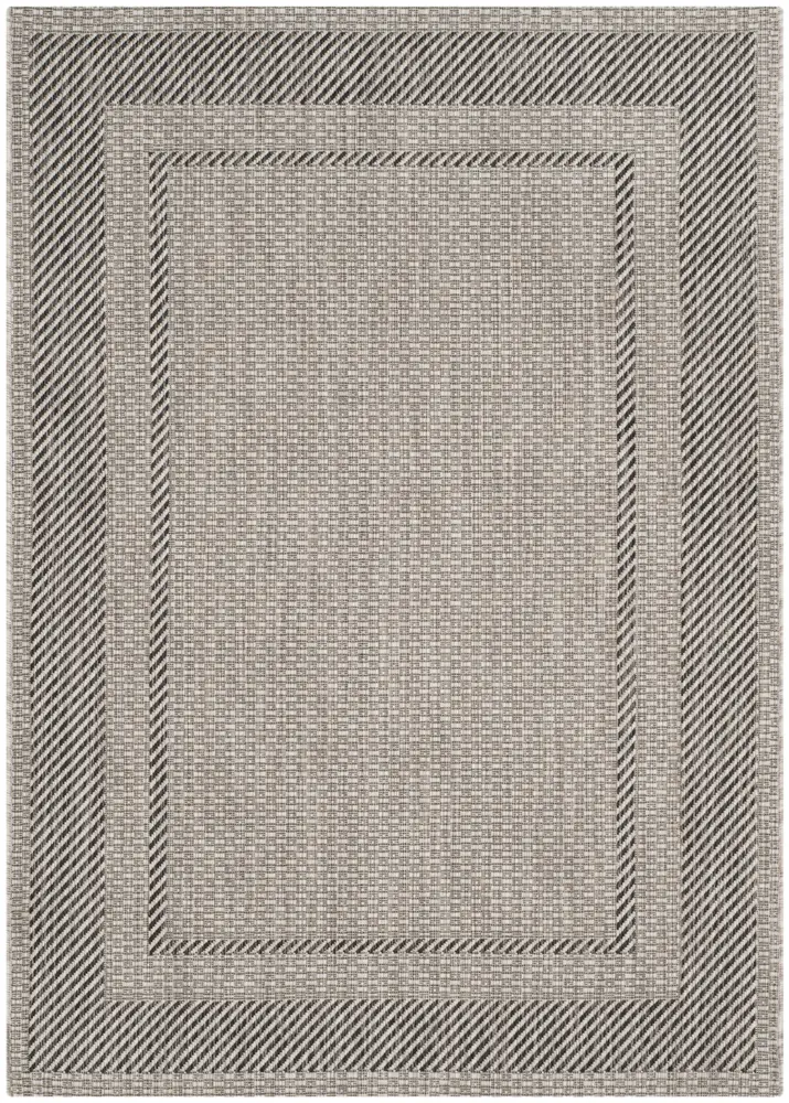 Safavieh Courtyard 4'-0