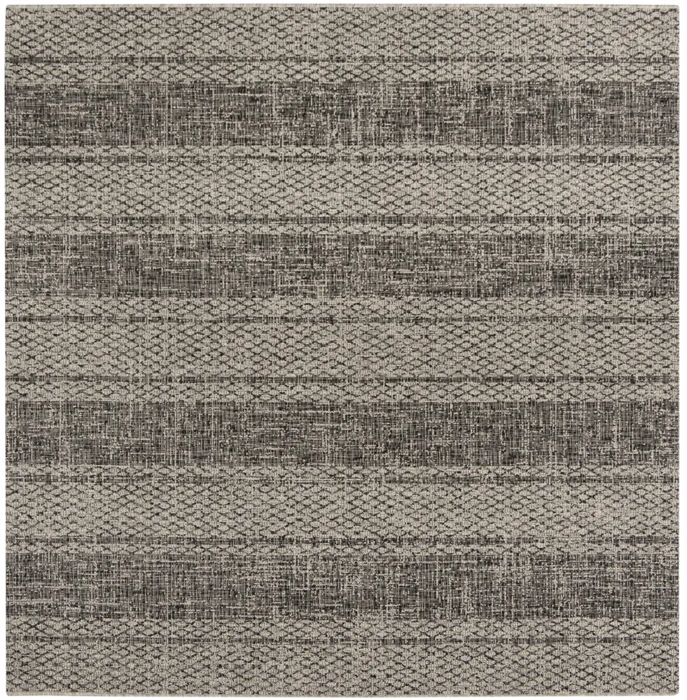 Safavieh Courtyard 6'-7