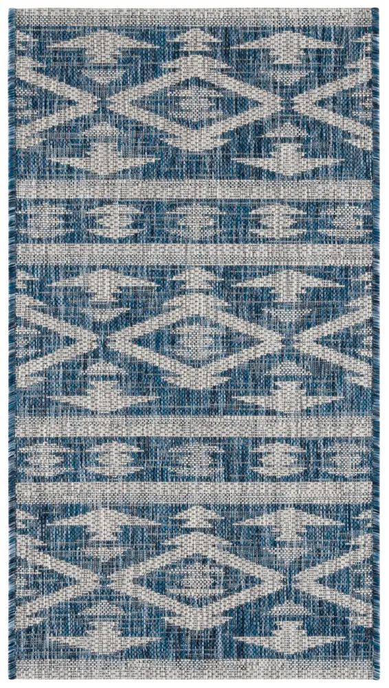 Safavieh Courtyard 2'-0