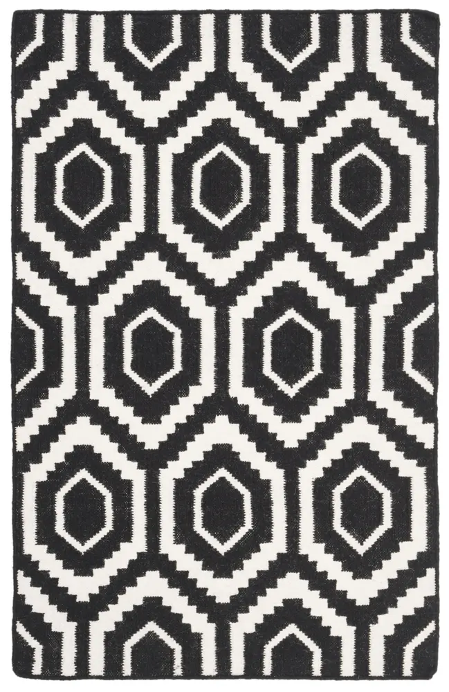 Safavieh Dhurries 2'-6