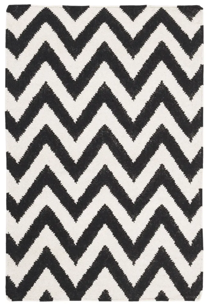 Safavieh Dhurries 2'-6