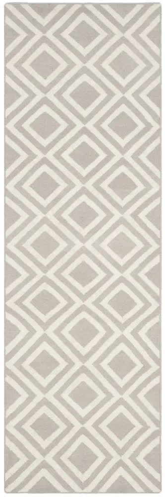 Safavieh Dhurries 2'-6