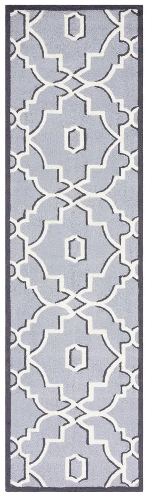 Safavieh Four Seasons 2'-3