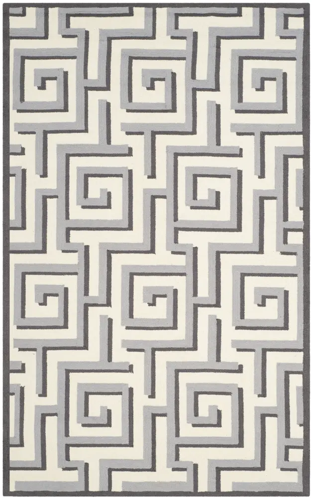 Safavieh Four Seasons 5'-0