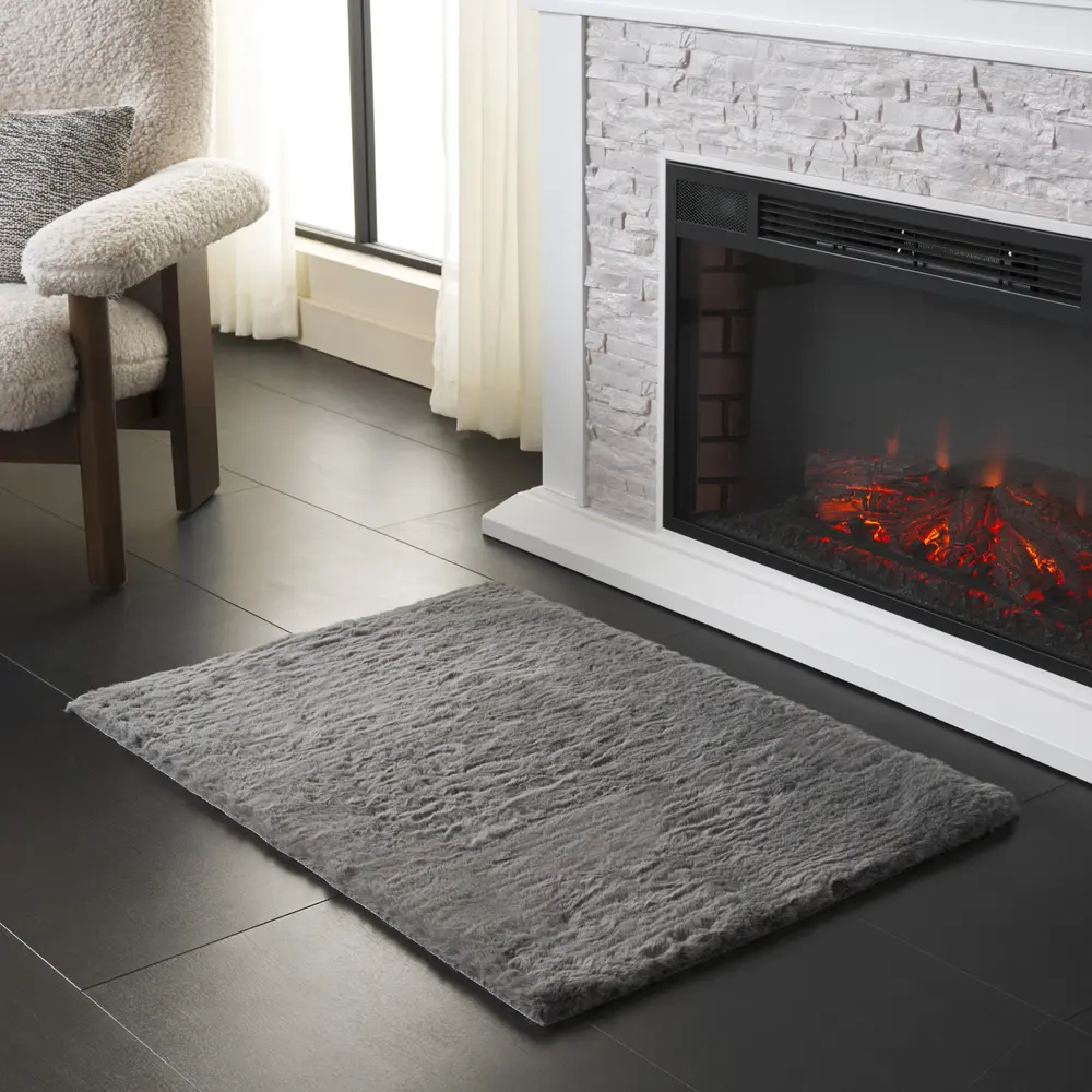 Safavieh Faux Sheep Skin 2'-0