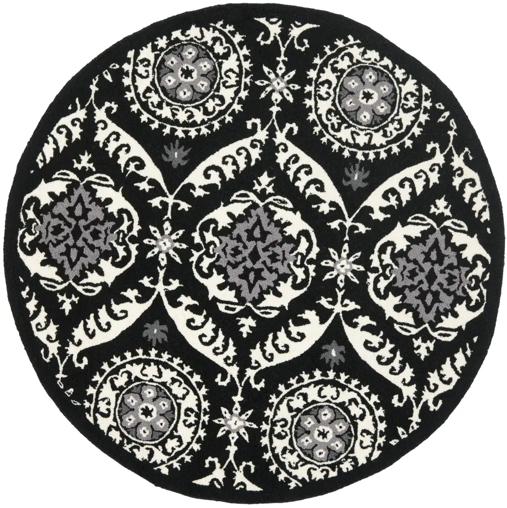 Safavieh Chelsea 4'-0