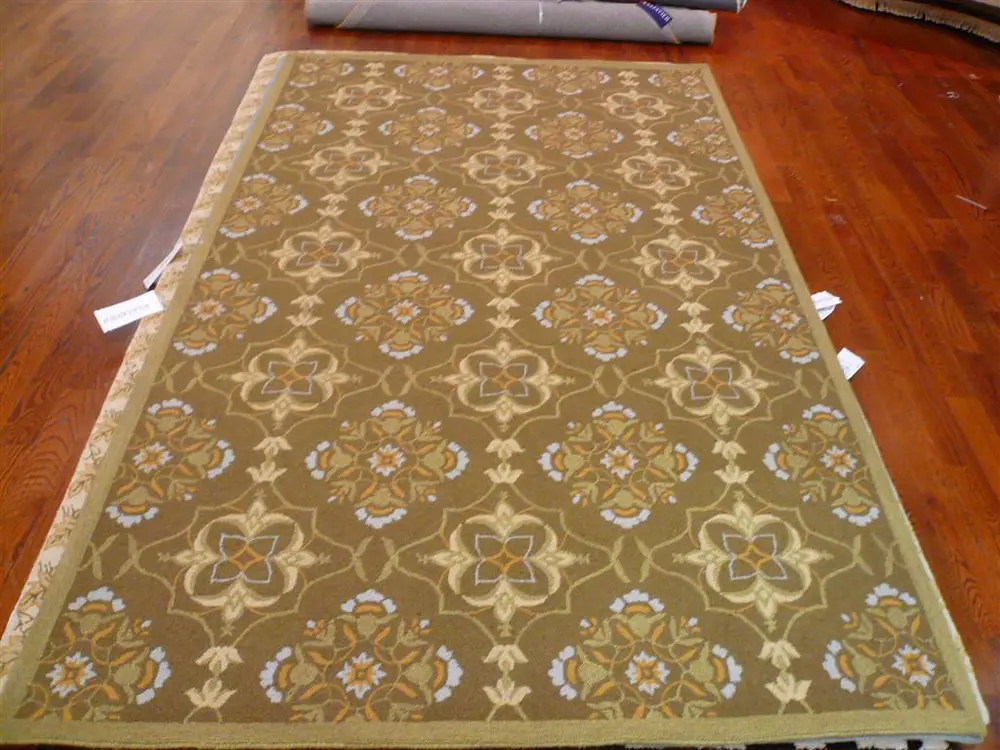 Safavieh Chelsea 3'-9