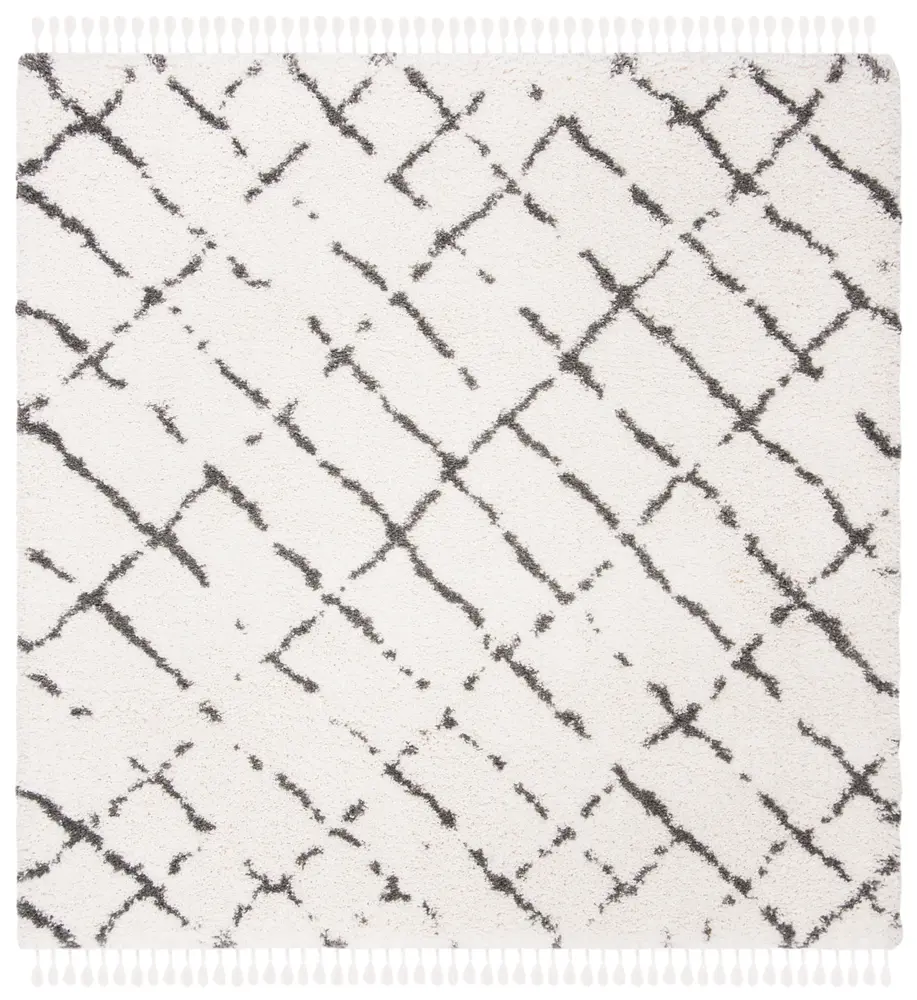 Safavieh Moroccan Fringe Shag 6'-7