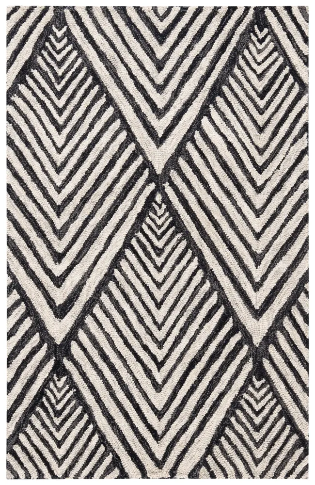 Safavieh Micro-Loop 2'-6