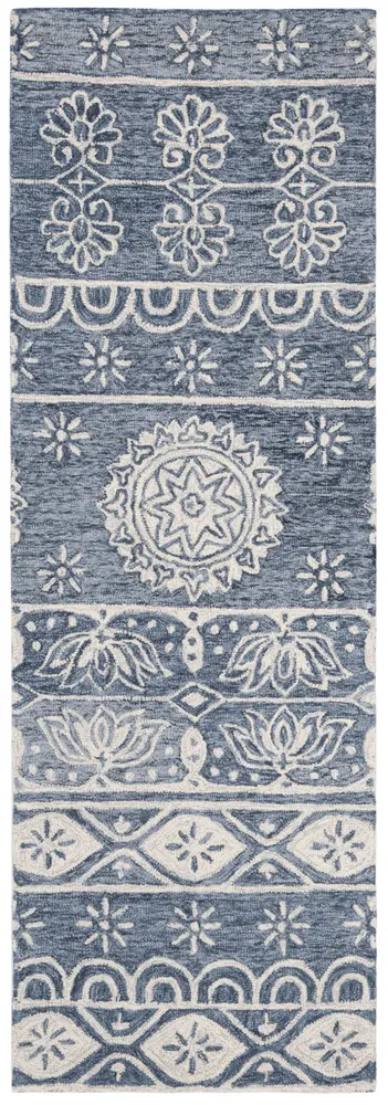 Safavieh Micro-Loop 2'-3