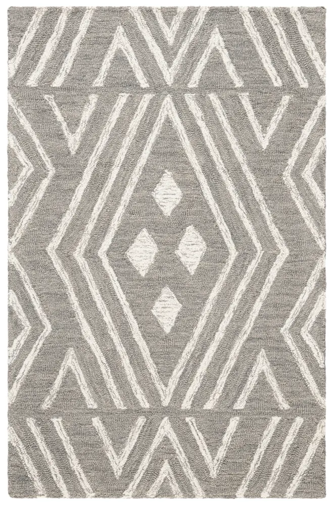 Safavieh Micro-Loop 2'-6