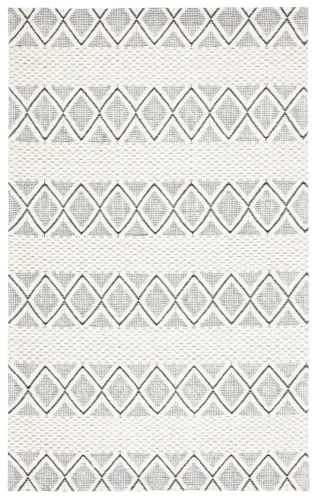 Safavieh Marbella 5'-0