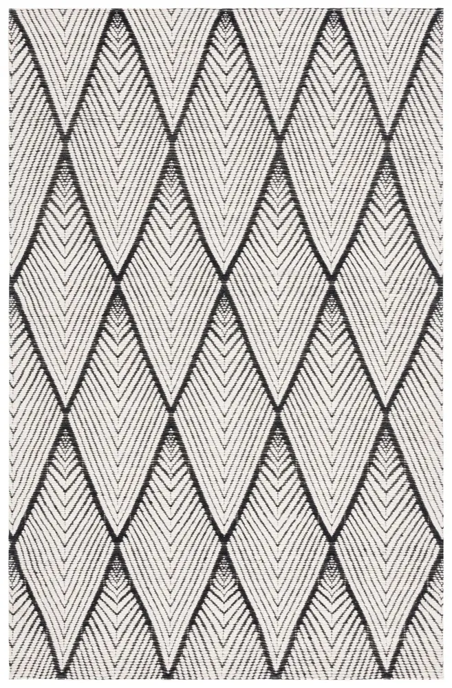 Safavieh Marbella 4'-0