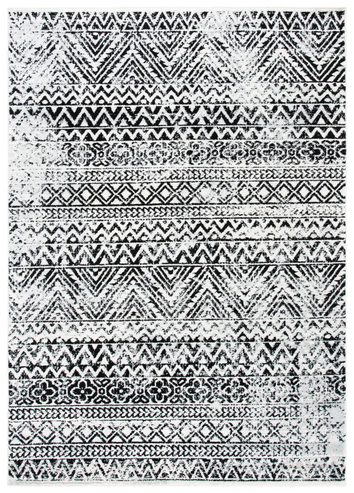 Safavieh Mercer 4'-0