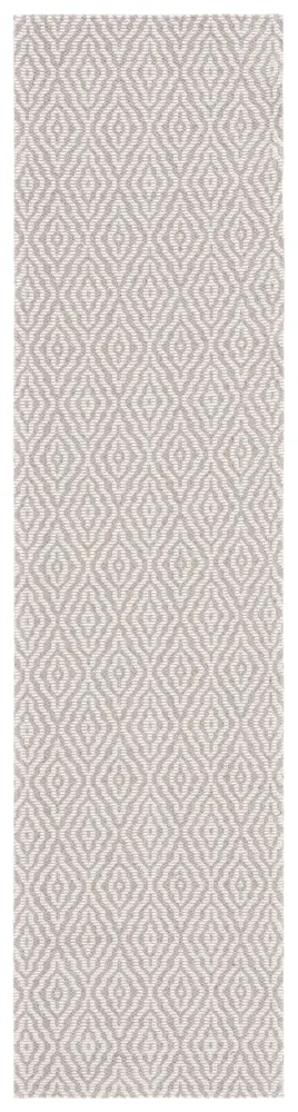 Safavieh Martha Stewart 2'-0