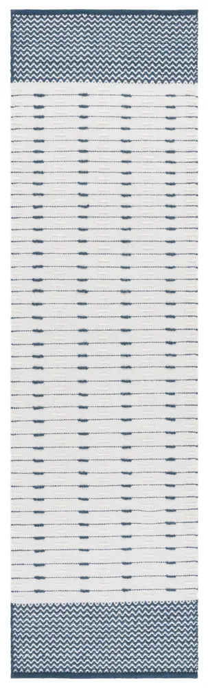 Safavieh Martha Stewart 2'-3