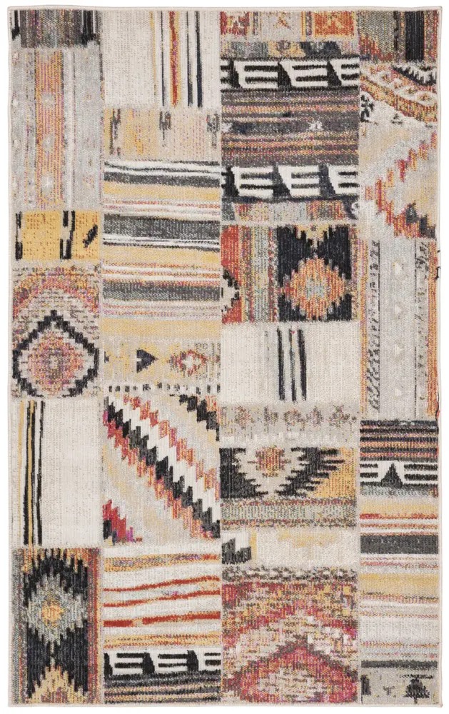 Safavieh Montage 3'-0