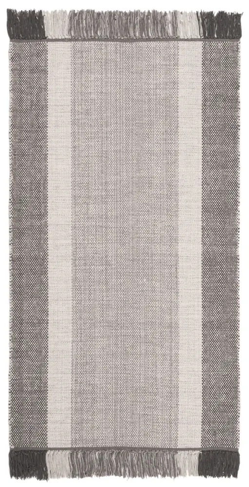 Safavieh Montauk 2'-3